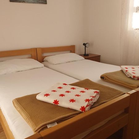 Apartmani Mile Krk Town Dış mekan fotoğraf