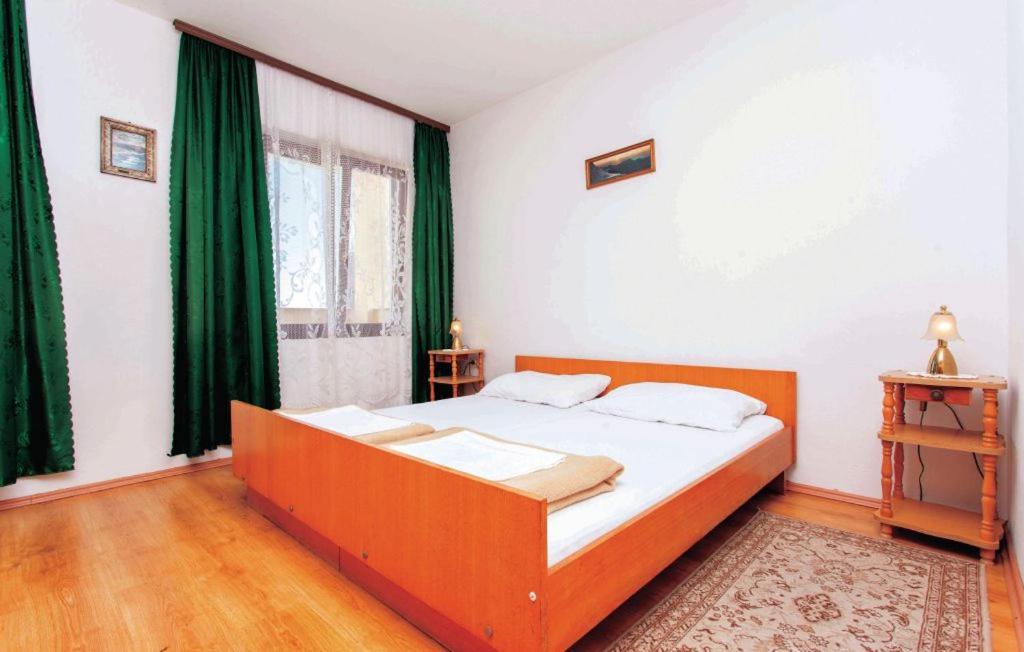 Apartmani Mile Krk Town Dış mekan fotoğraf