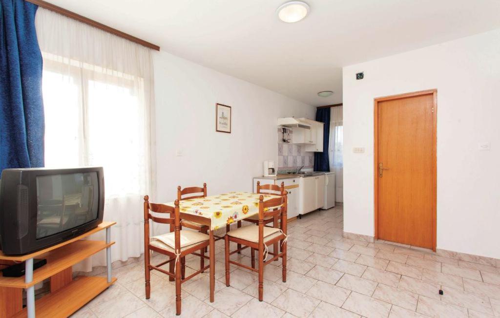 Apartmani Mile Krk Town Dış mekan fotoğraf