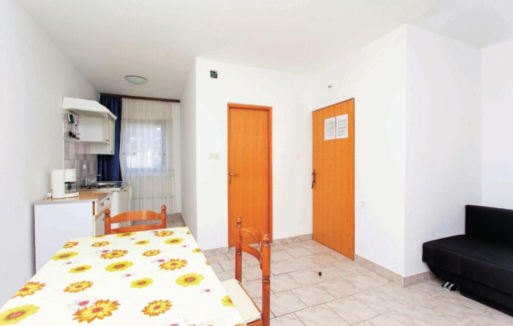 Apartmani Mile Krk Town Dış mekan fotoğraf